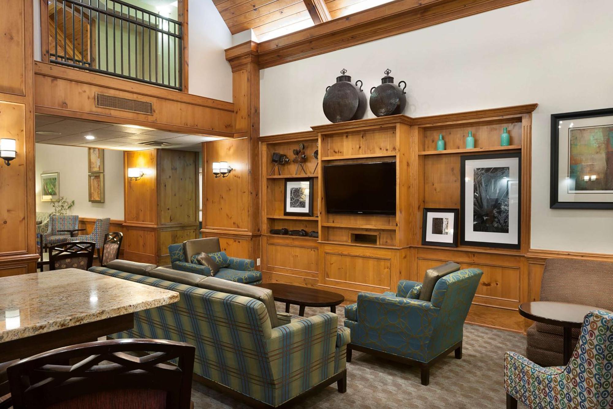 Hampton Inn & Suites Charlotte/Пайнвилл Экстерьер фото